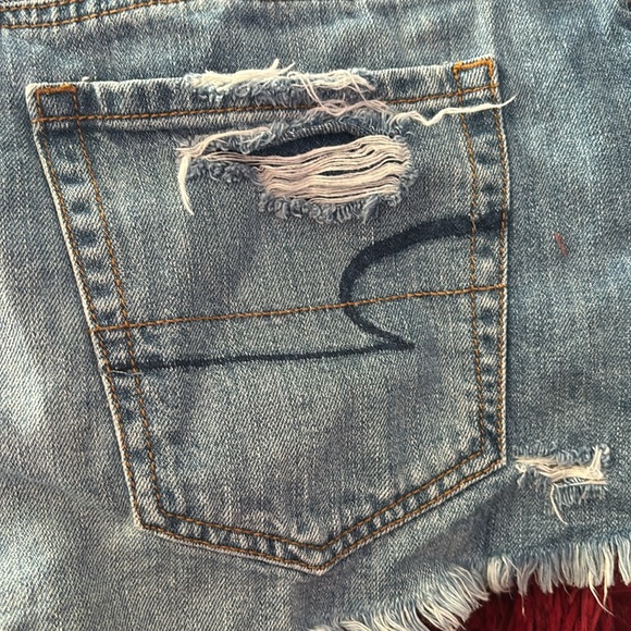 American Eagle Outfitters high waisted distressed jean shorts - Picture 6 of 8